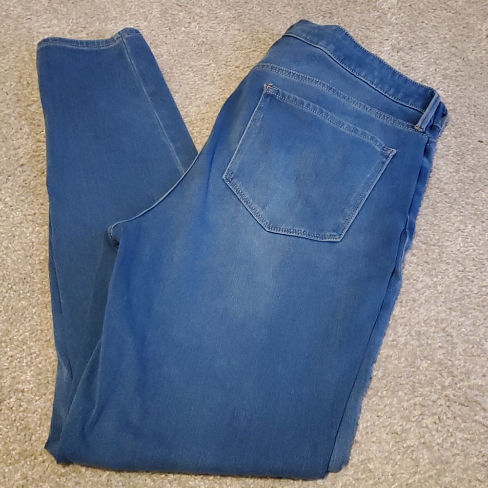 Old navy Rockstar Skinny Jean (Tall)